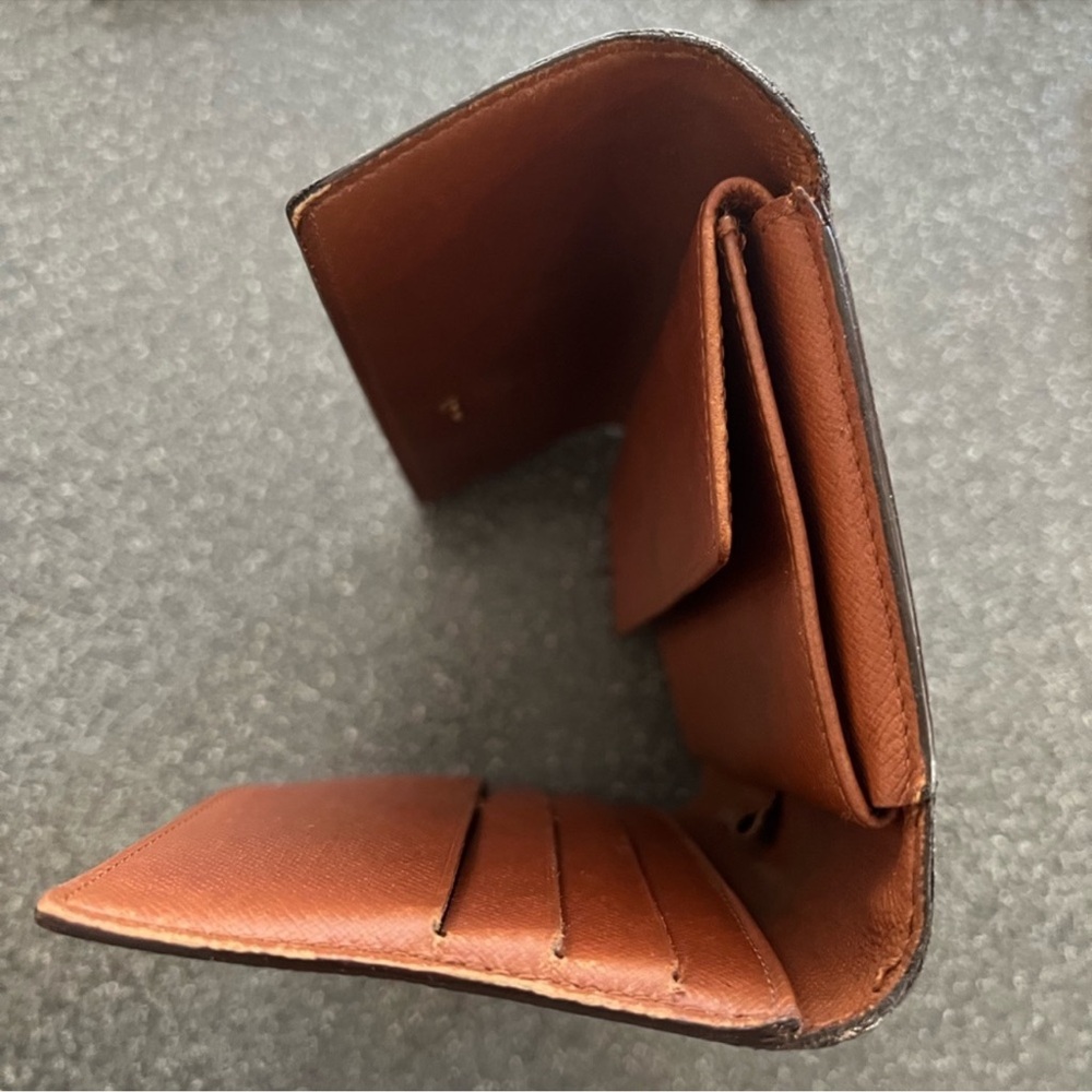{preloved} Louis Vuitton Monogram Porte Tresor
International Trifold Long - Picture 2 of 10